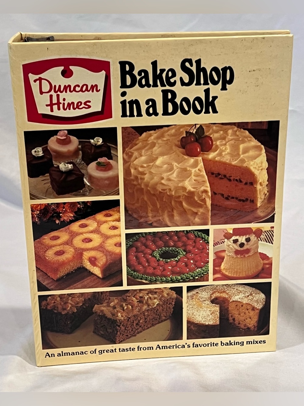 1979 Duncan Hines Bake Shop in a Book Vintage Cookbook